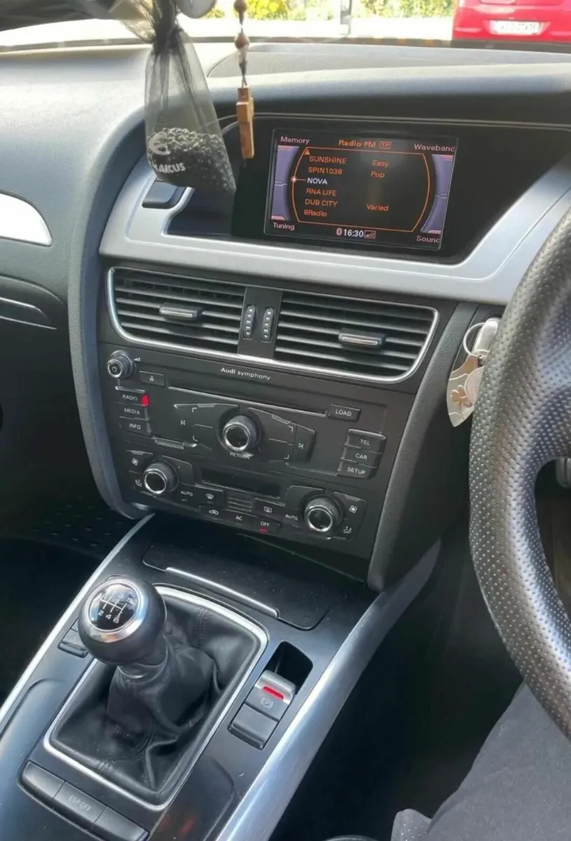Quick Sale  Audi A4 2009 - Image 3