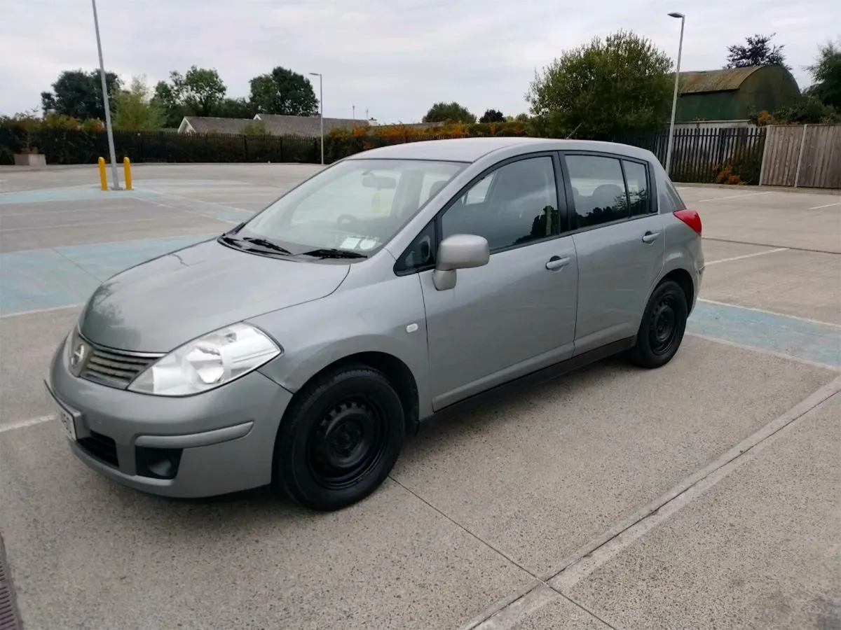 08 nissan tiida - Image 3