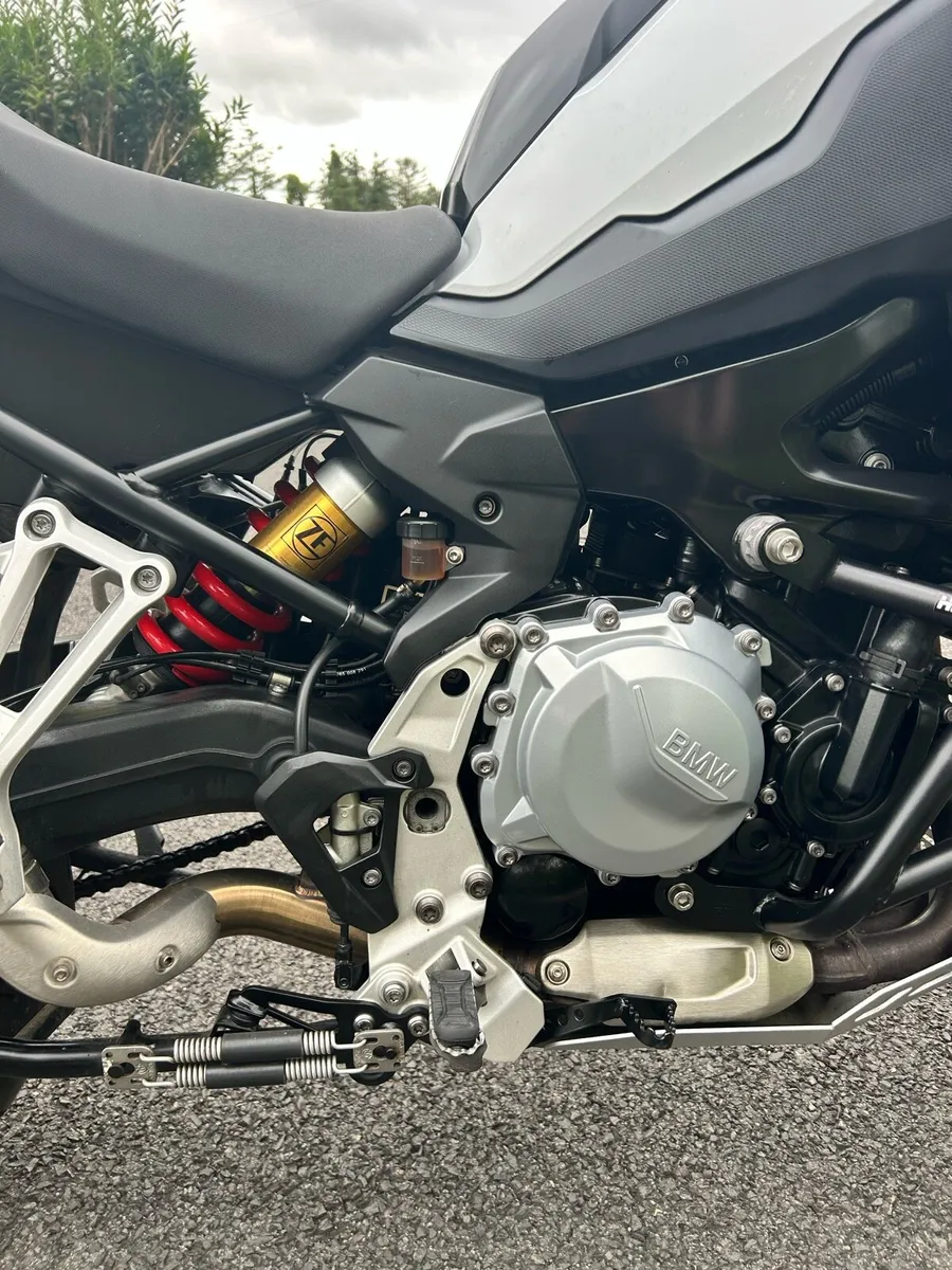 BMW F850GS - Image 4