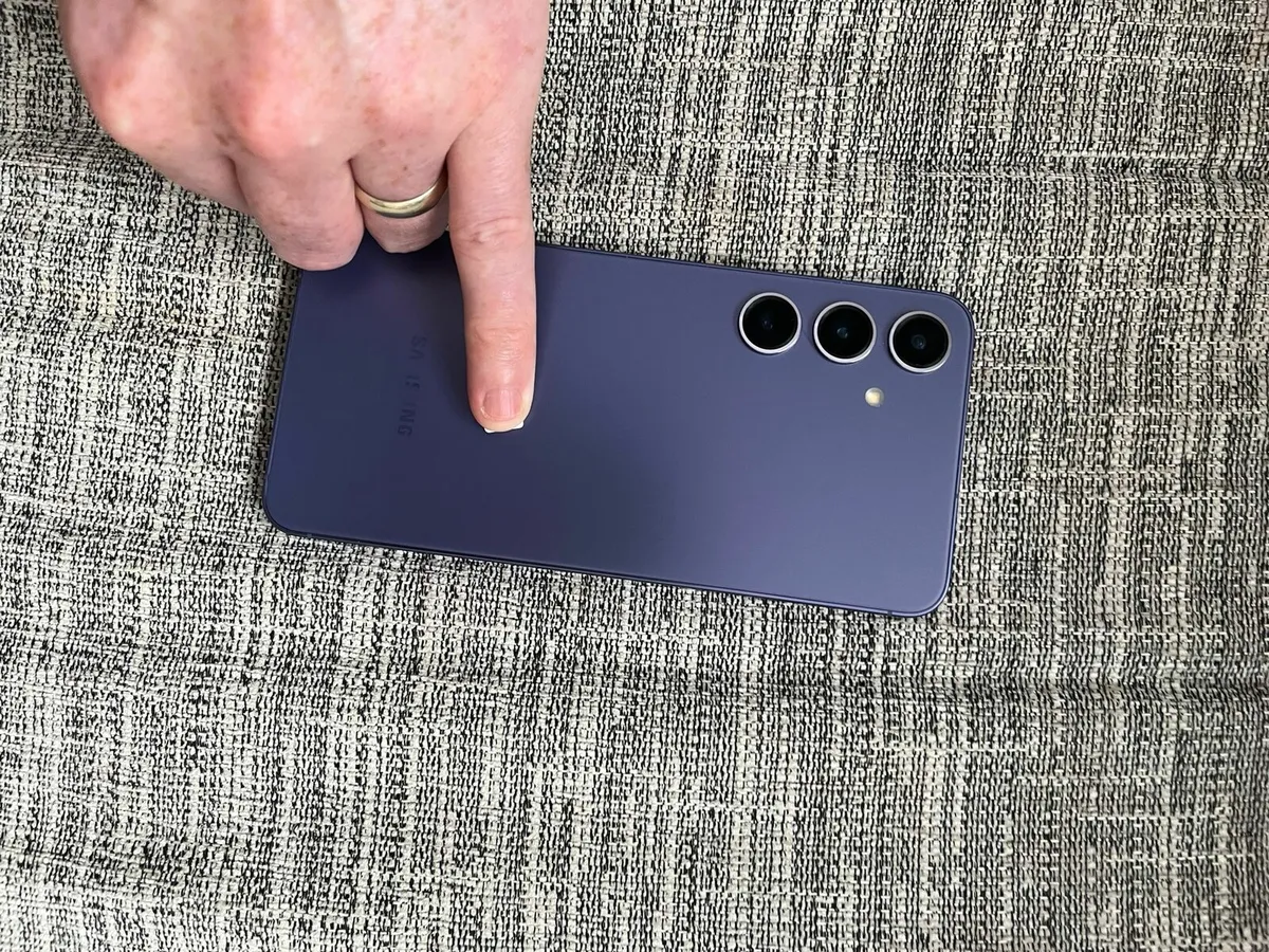 Samsung S24 plus 512GB Cobalt Violet - Image 1