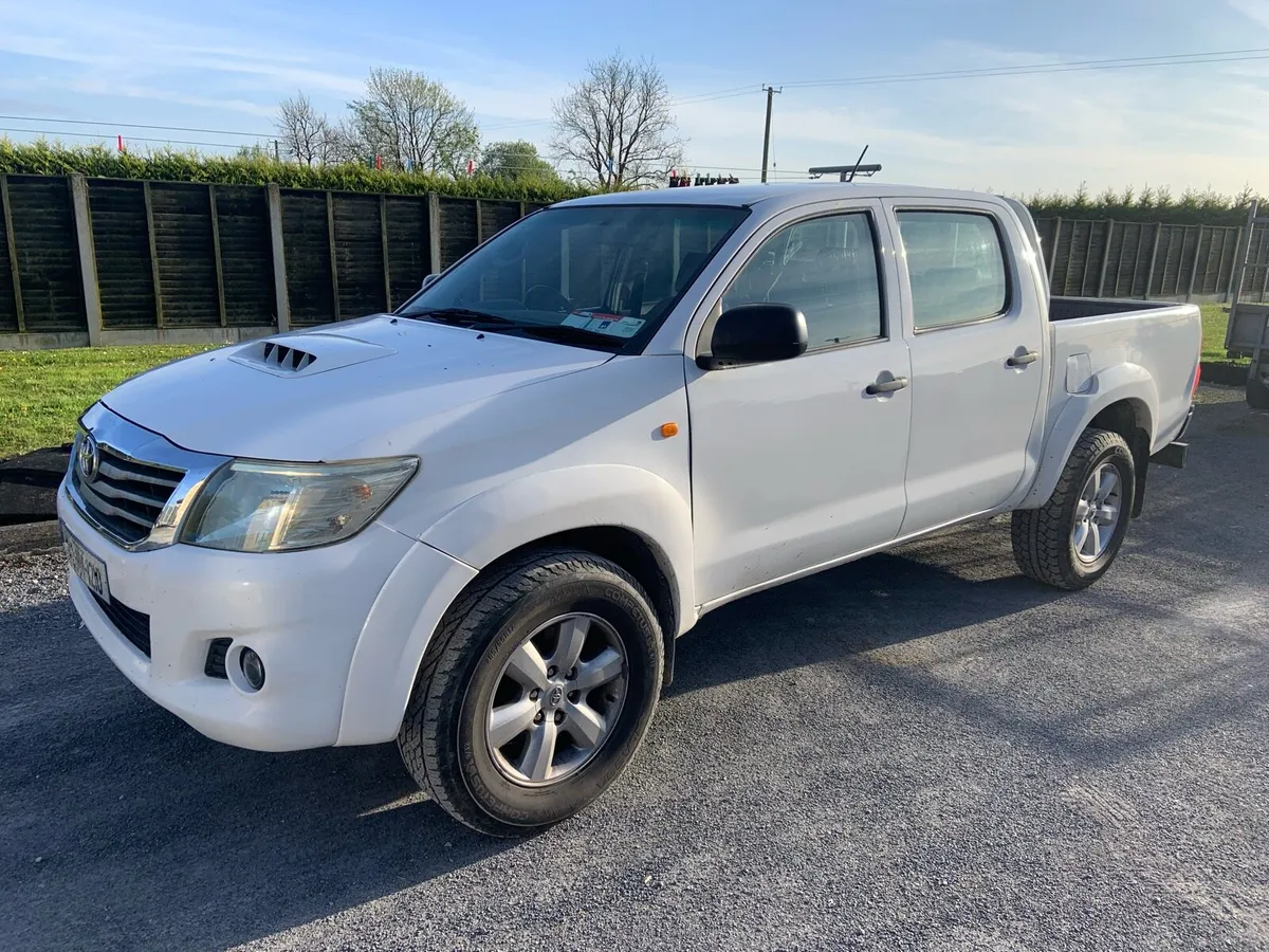 Toyota hilux - Image 1