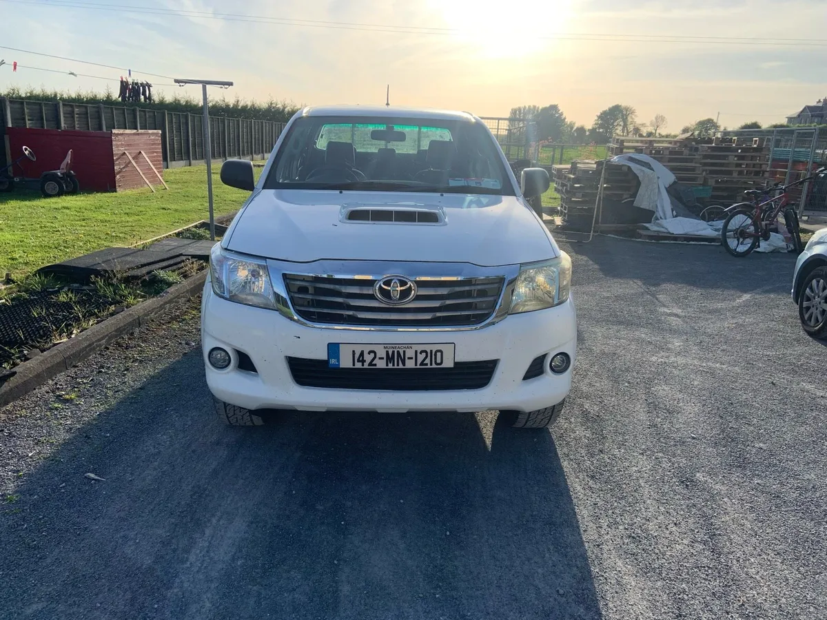 Toyota hilux - Image 2
