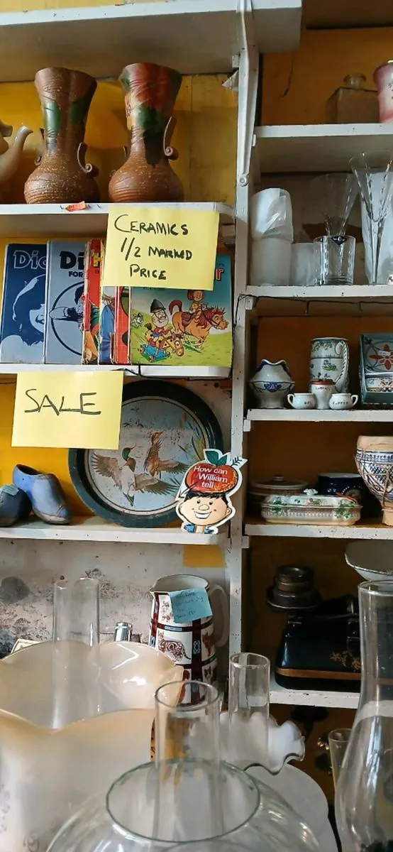 Sale vintage Collectible Retro Antique - Image 2