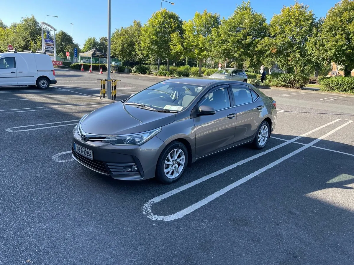 Toyota Corolla 2018 - Image 4