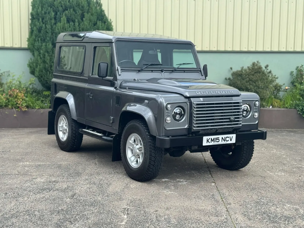 Land Rover Defender 2015, No Brexit Charges! - Image 1