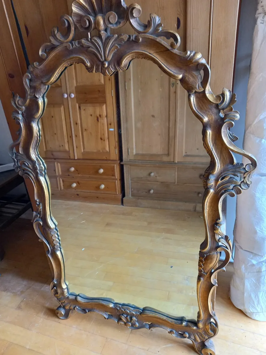 Beautiful Antique Gold Mirror - Image 4