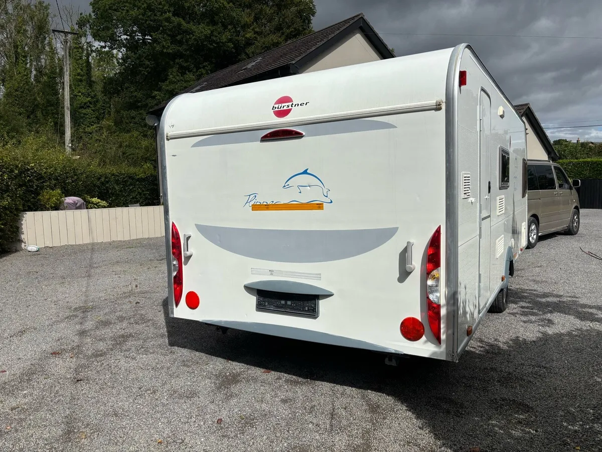 Burstner 550tk 6 berth fixed beds & awning - Image 2