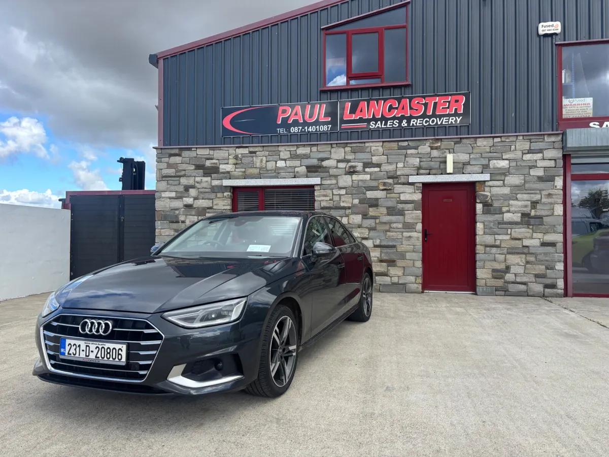 Audi A4 2023 auto - Image 2