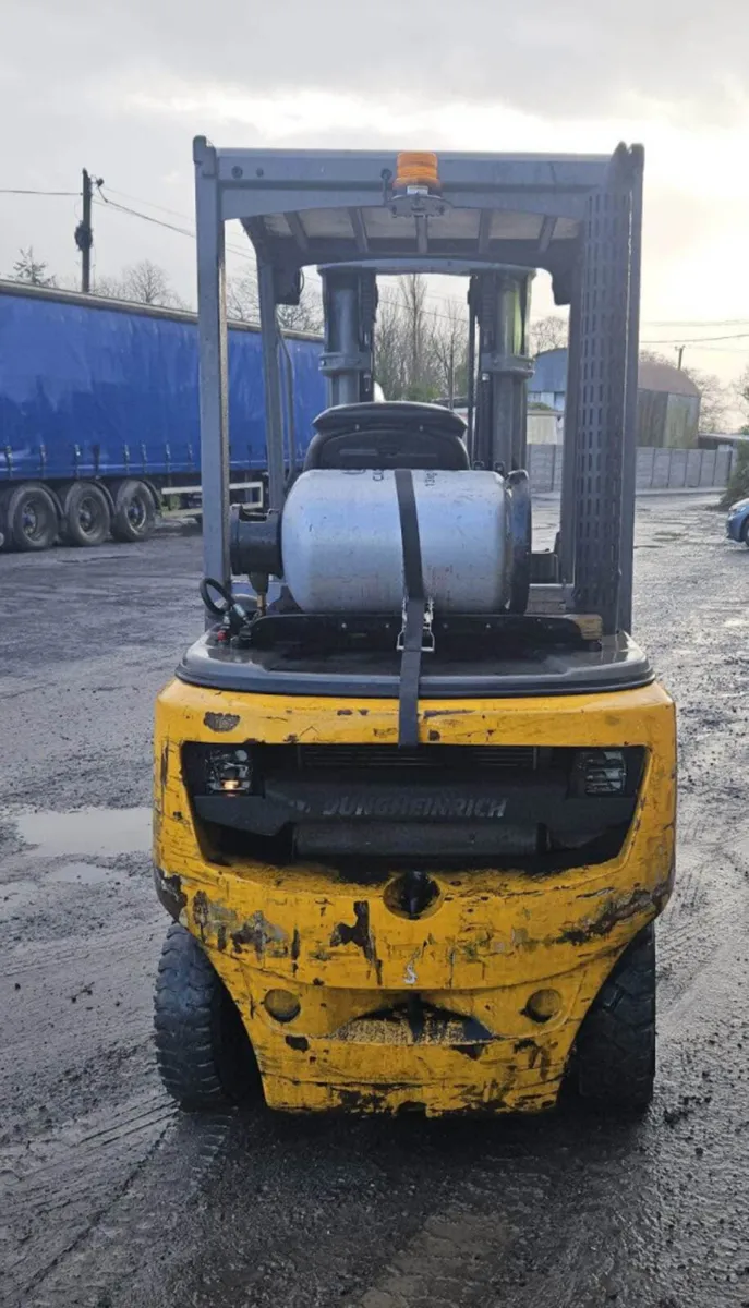 2018 jungheinrich forklift - Image 3