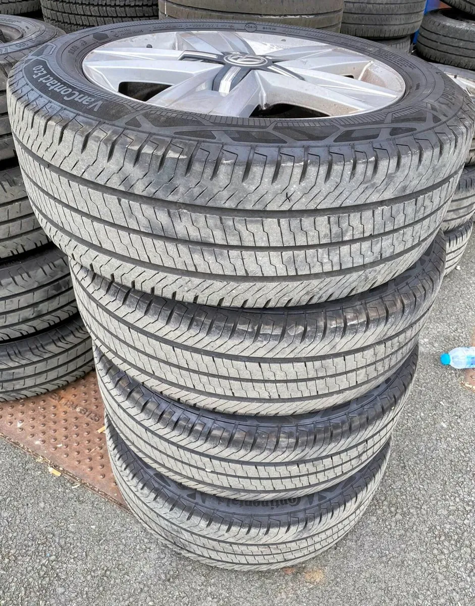 VW T6.1,T6,T5 Trans (2024)Genuine 17" Alloys - Image 4