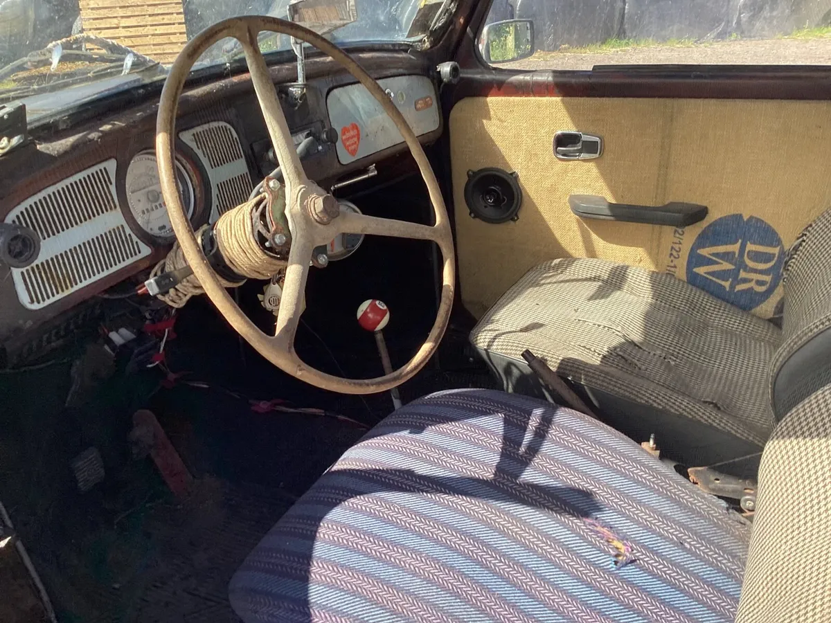 Volkswagen Beetle 1978 - Image 2