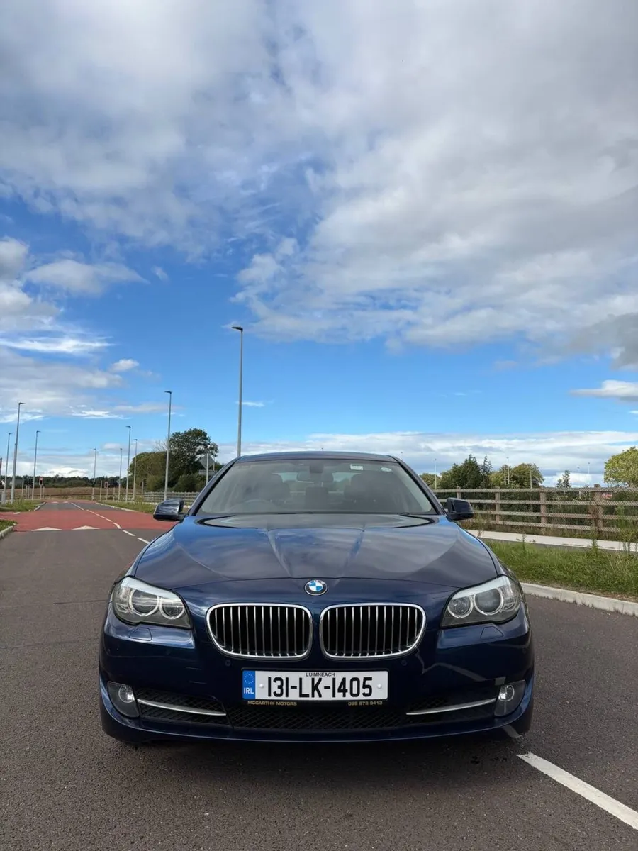 BMW 5 series 520d - Image 2