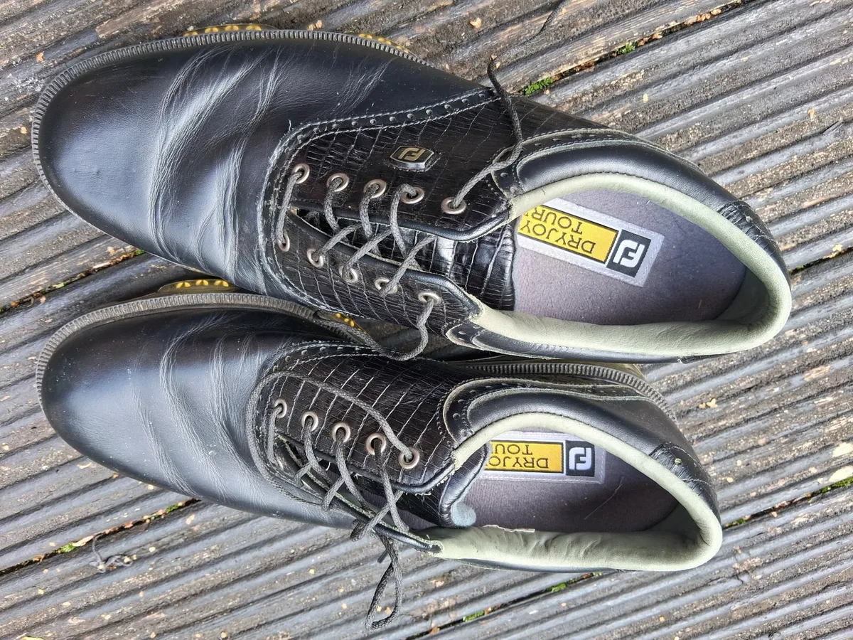 Footjoy Golf shoes. Size 8 - Image 4