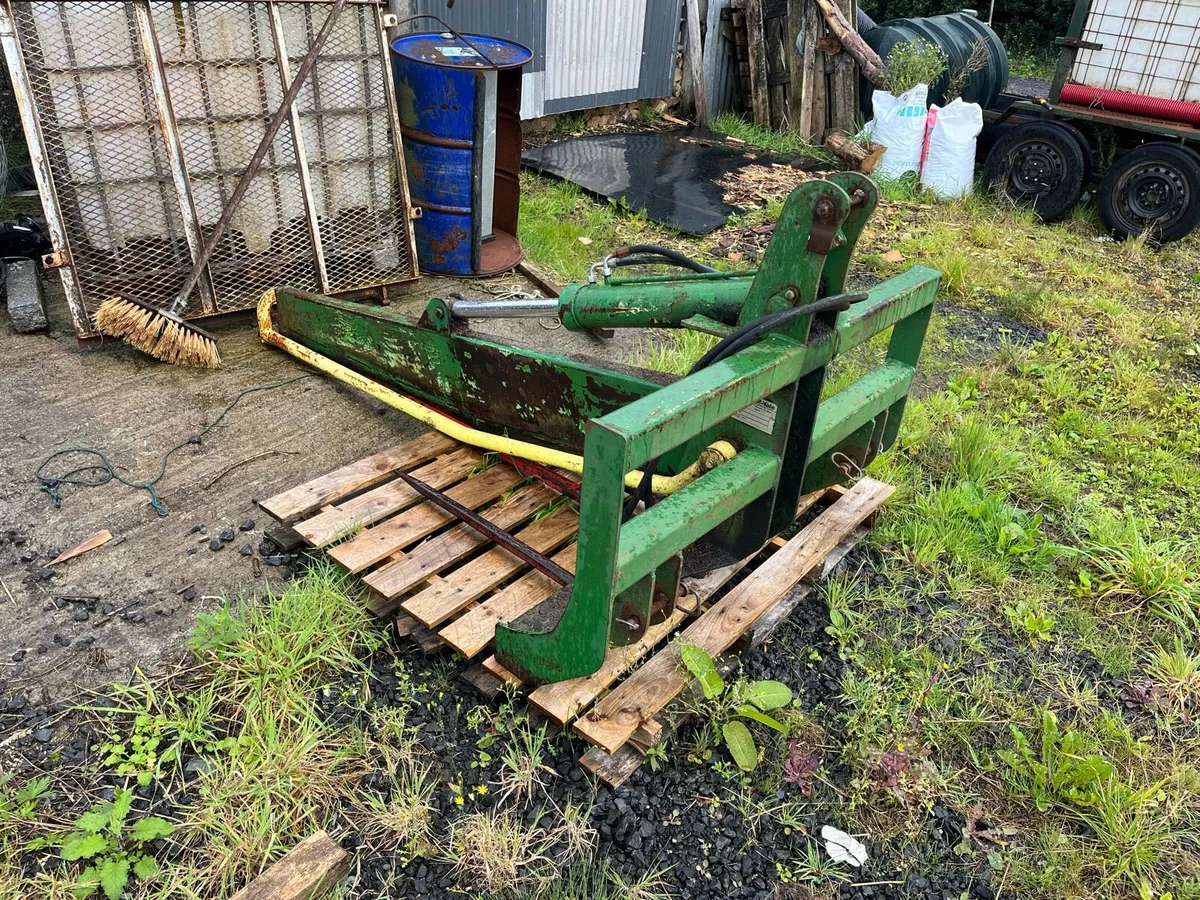 McHale Bale Splitter - Image 1
