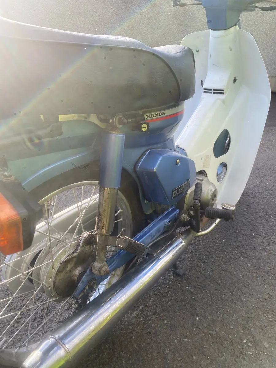 Honda c90 - Image 2