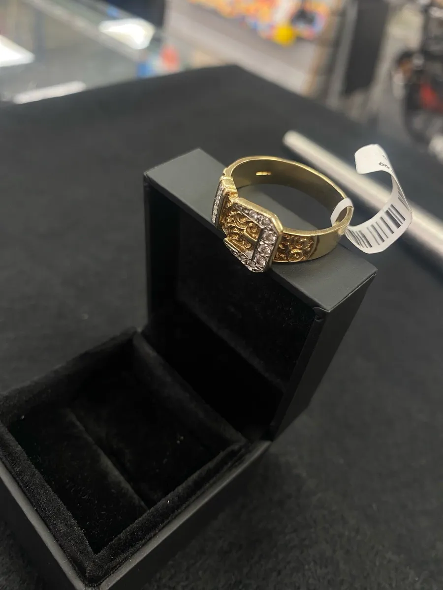 9ct Gold Buckle Ring CZ 9k - Image 3