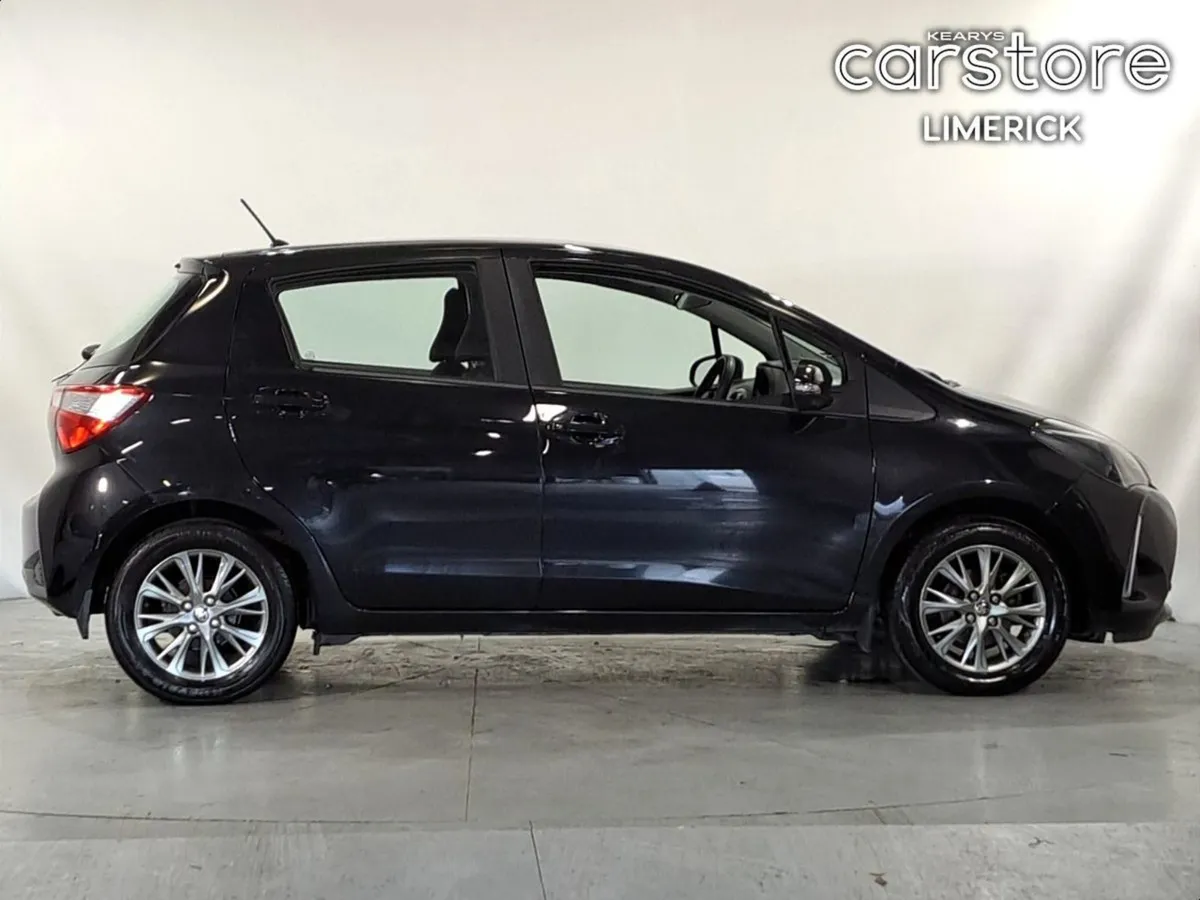 Toyota Yaris 1.0 Vvt-i 5Dr Luna - Image 2