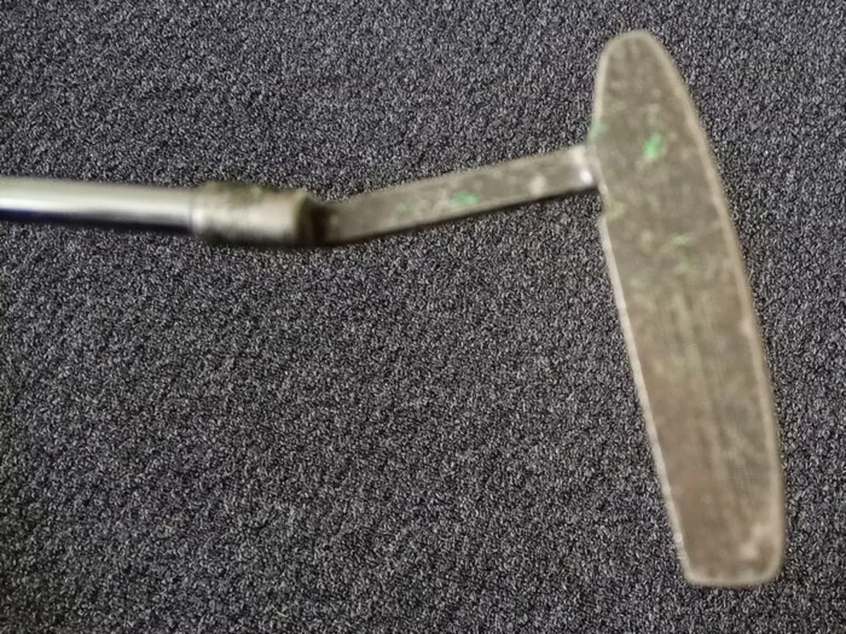 putter - Image 1
