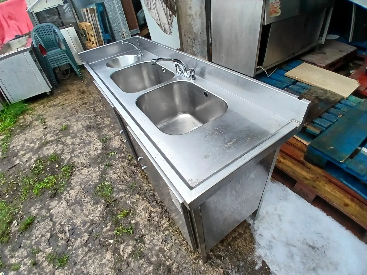 Staneless steel cabbinet double sink ..complete - Image 4