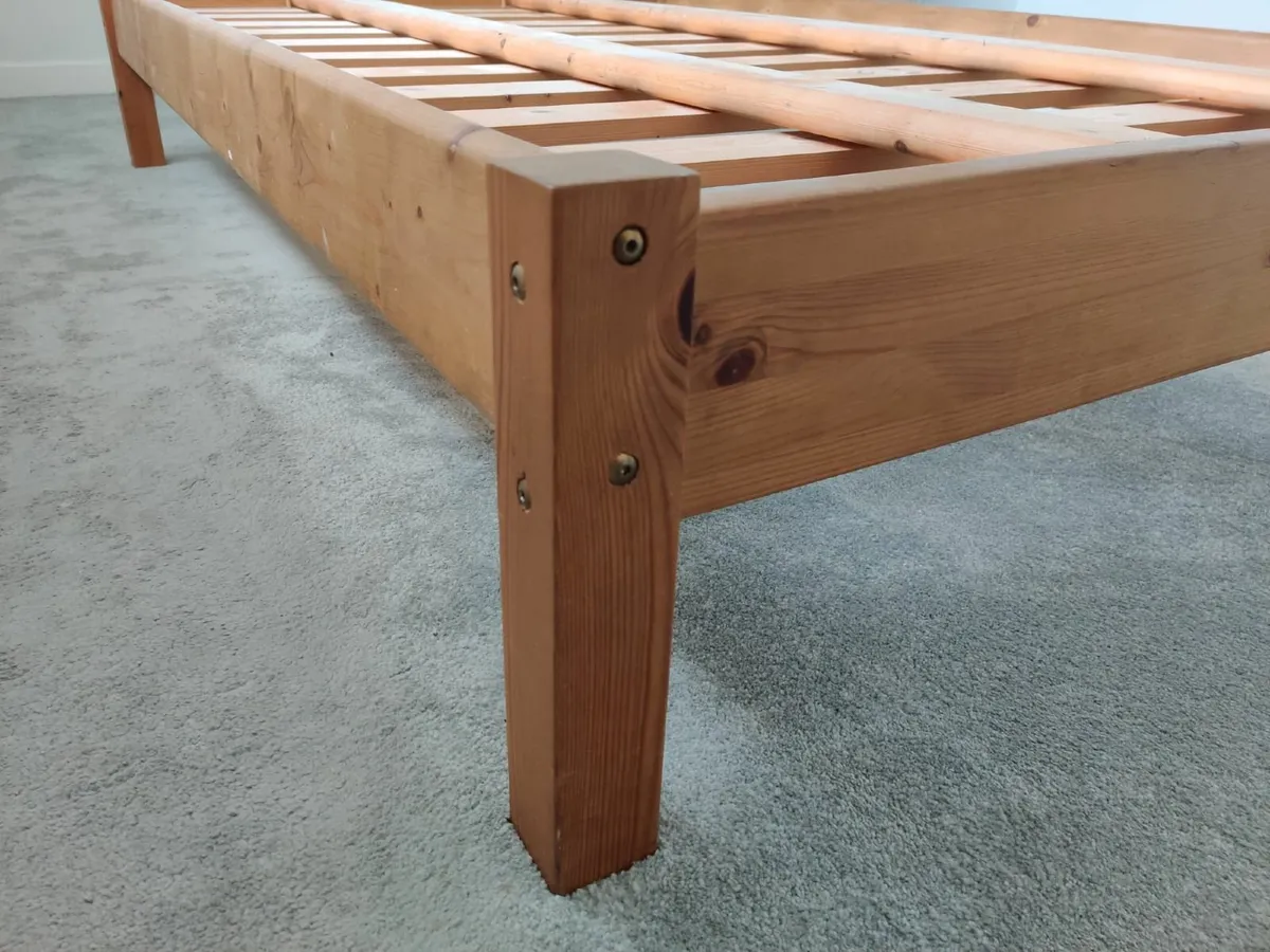 King Bed - Image 4