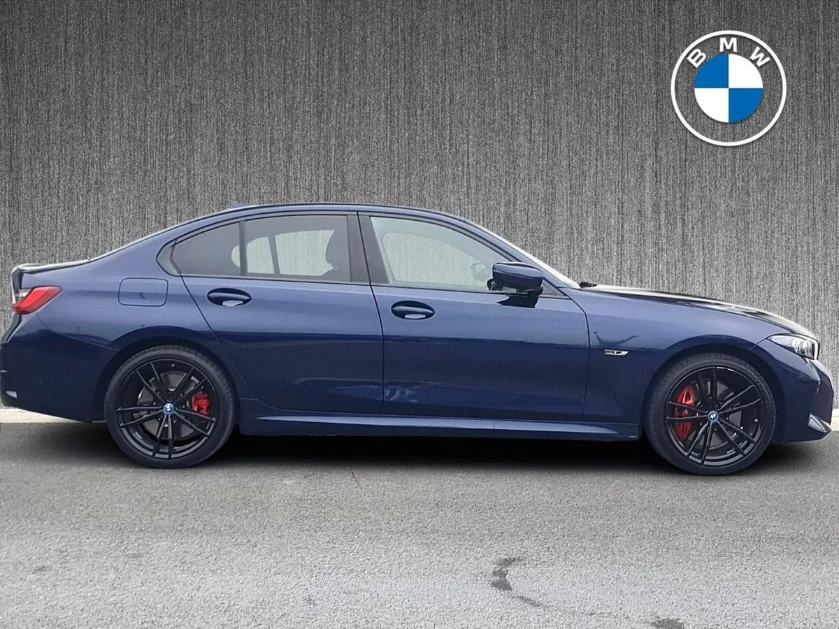 BMW 3 Series 330e M Sport - Image 3