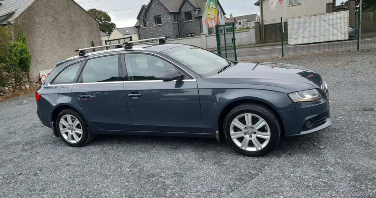 09 Audi A4 2.0tdi Estate. €1900 - Image 2