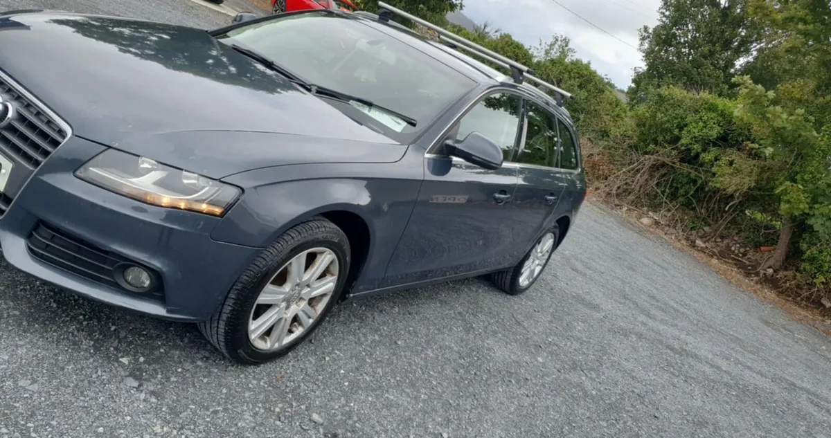 09 Audi A4 2.0tdi Estate. €1900 - Image 4