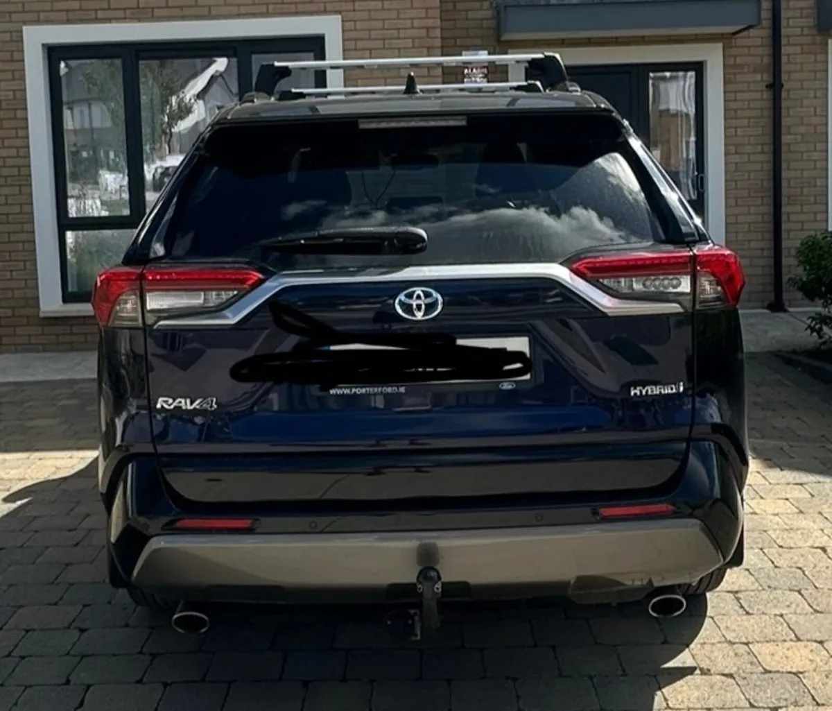Toyota RAV4 Hybrid Sport - Image 2