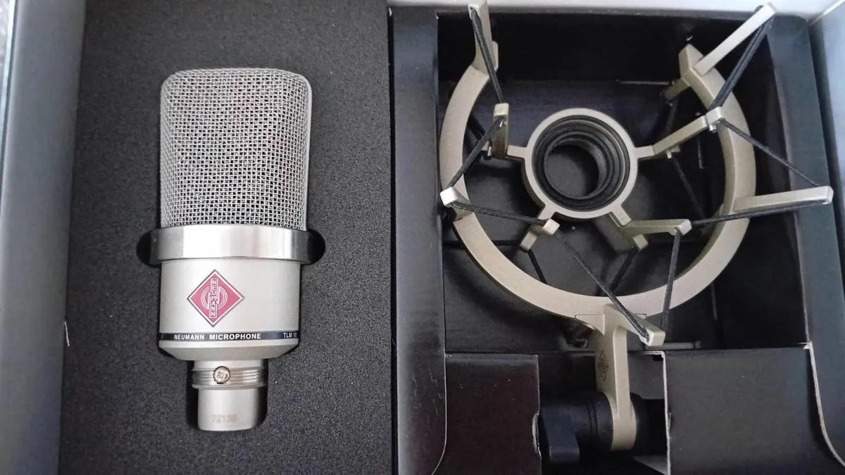 Studio Microphone - Image 2