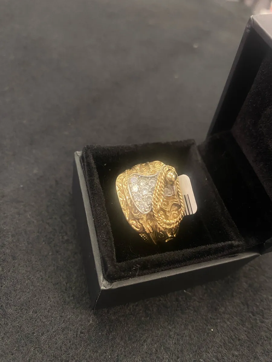 9ct Gold Saddle Ring 9k - Image 2