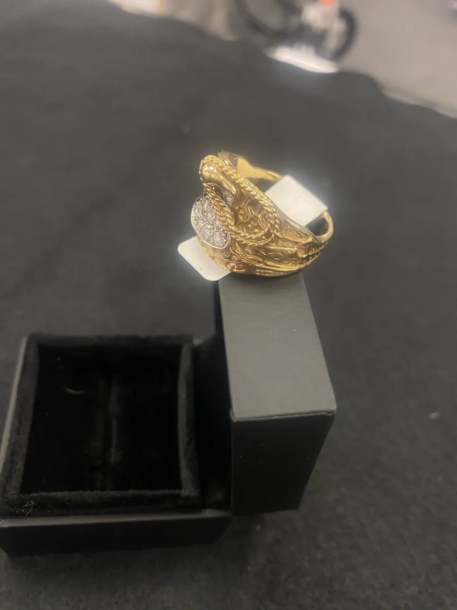 9ct Gold Saddle Ring 9k - Image 3