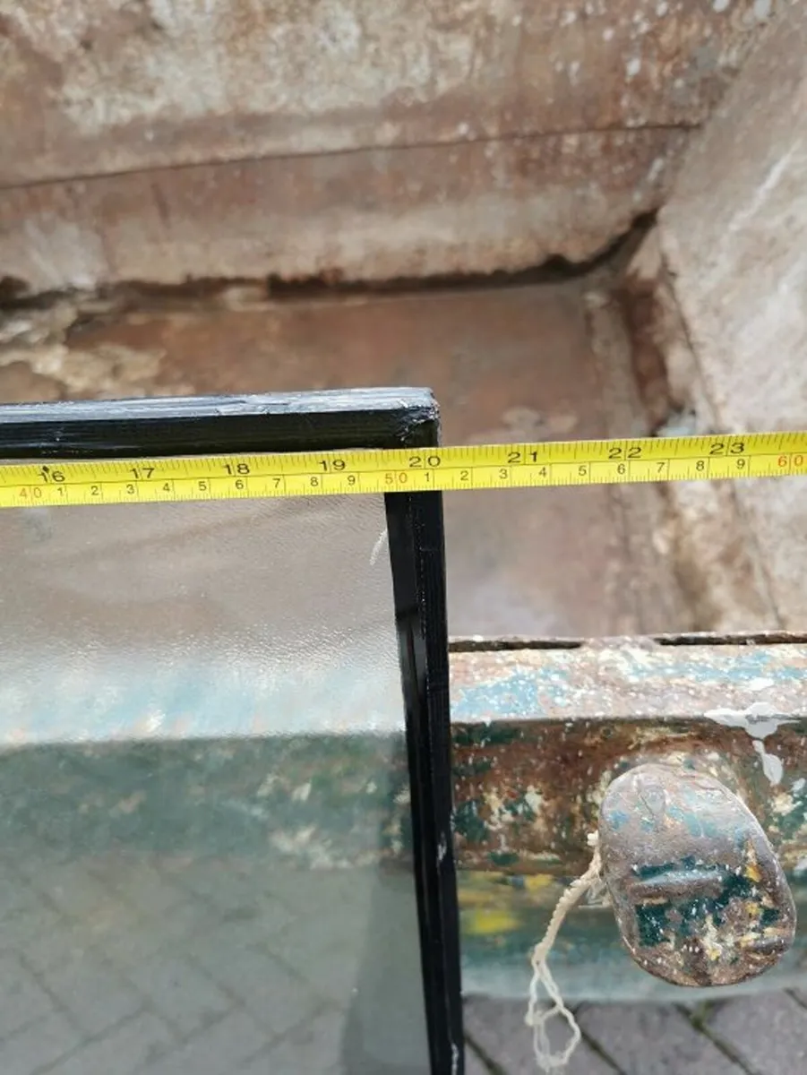 Free 2 x Frames Double Glazed Windows All sizes on - Image 4