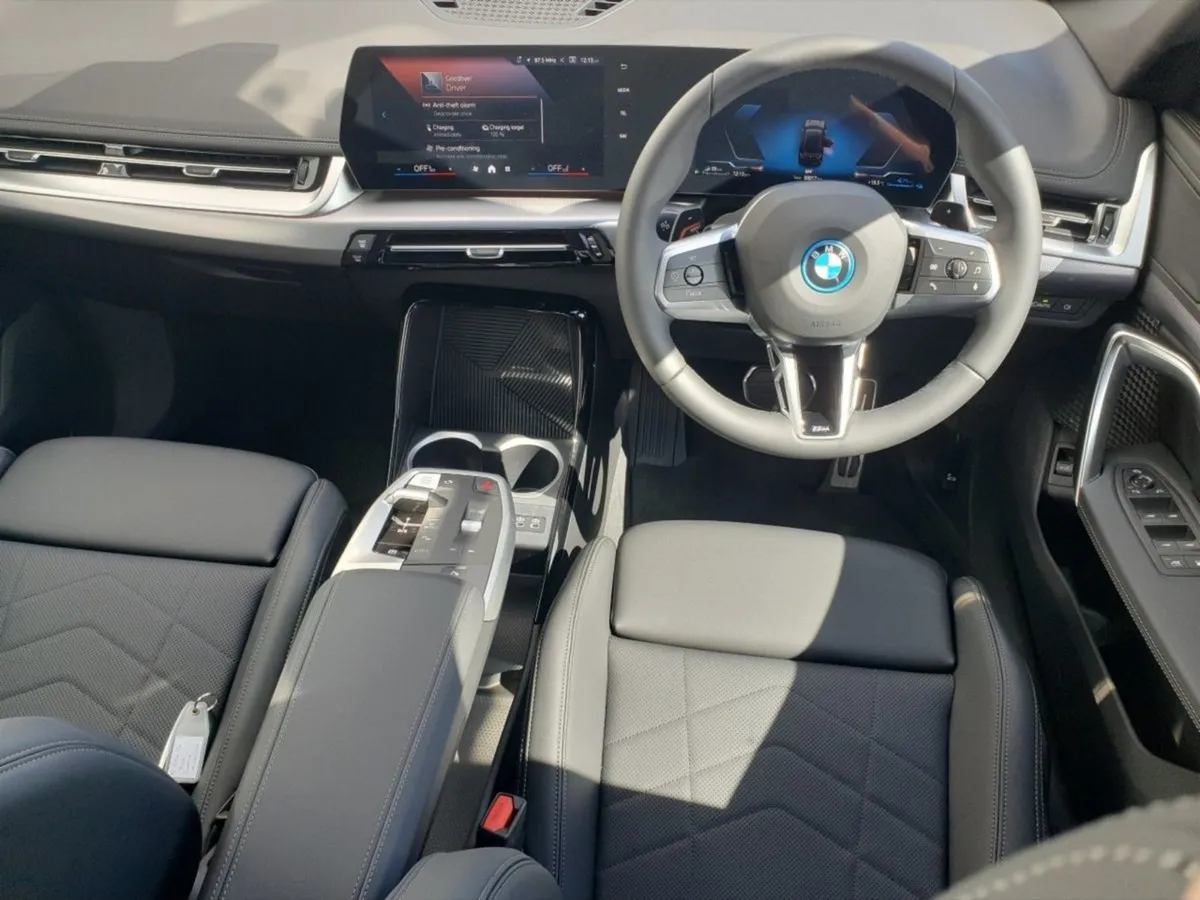 BMW X1 X1 Xdrive25e - Image 4
