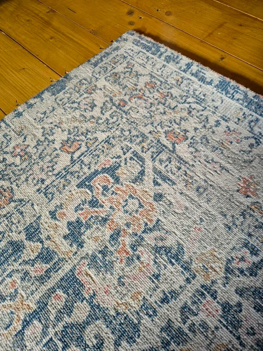 Vintage style rug - Image 2