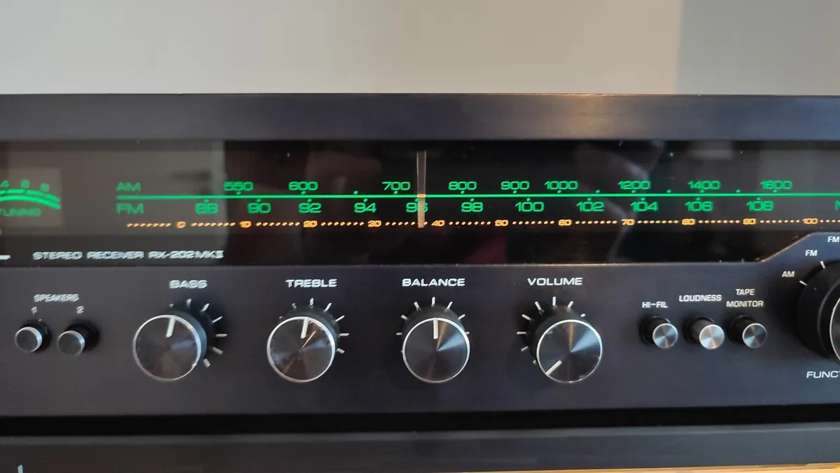 ROTEL RX-202 Mk2  Receiver/Amplifier.VGC. Serviced - Image 1