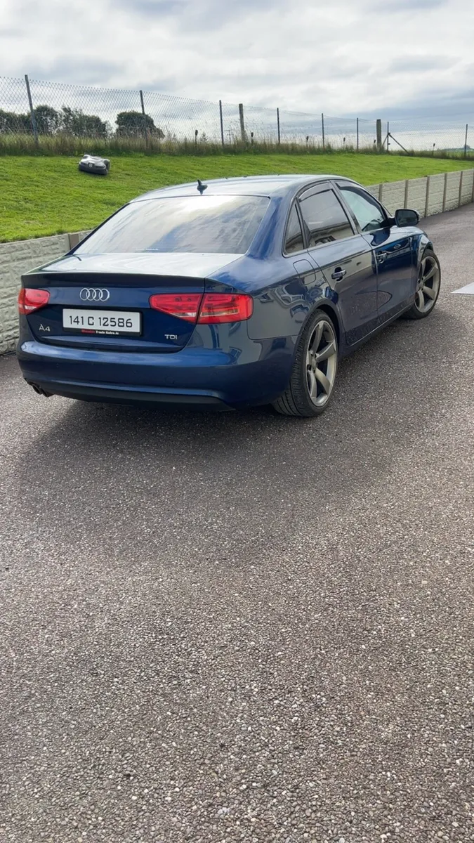 Audi a4 - Image 2