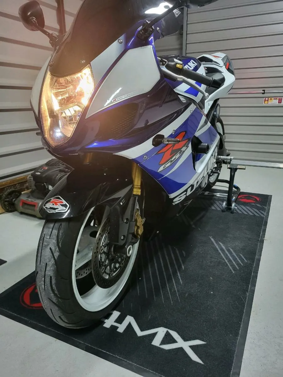 Suzuki gsxr k3 1000 - Image 2