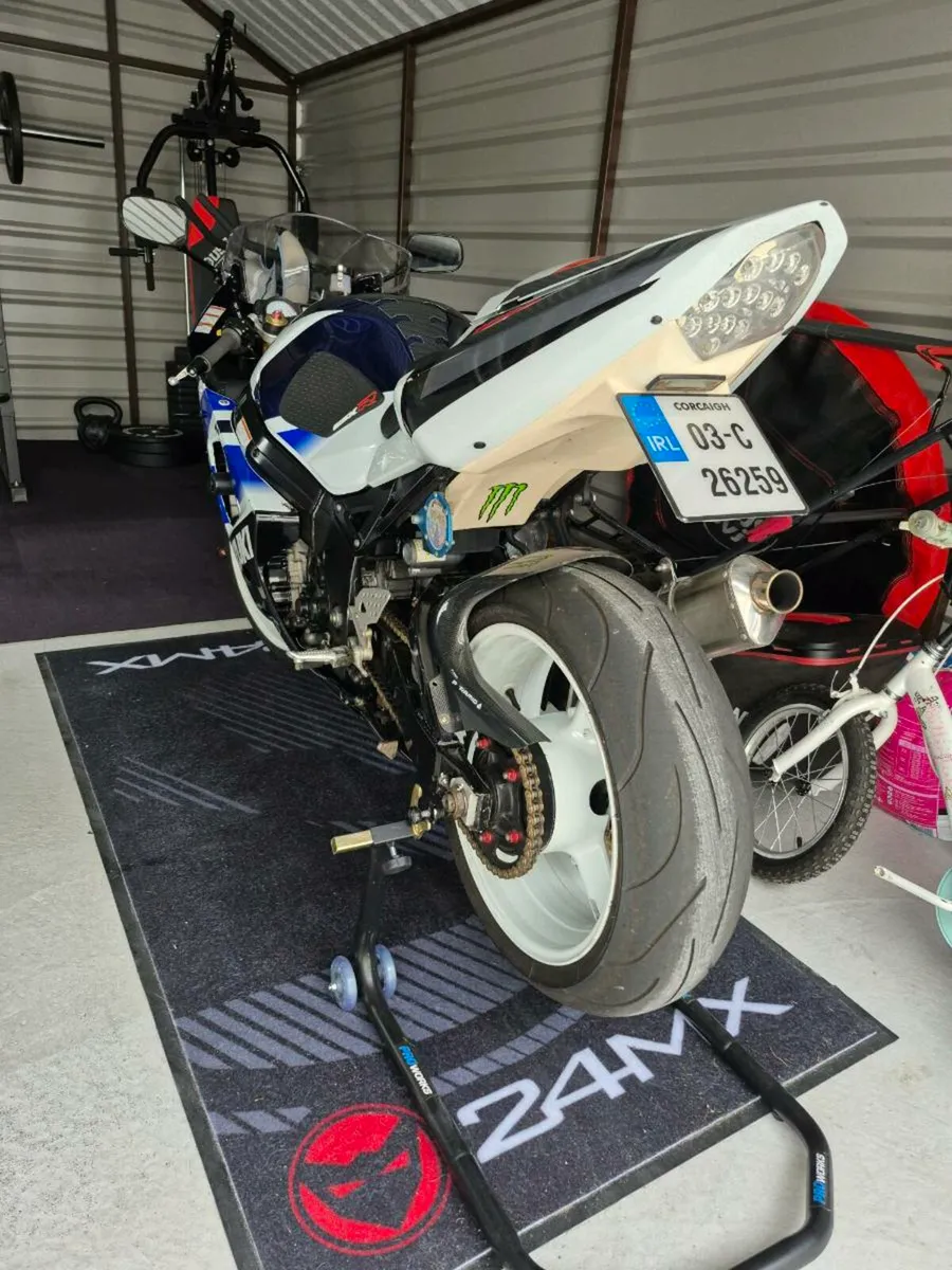 Suzuki gsxr k3 1000 - Image 3