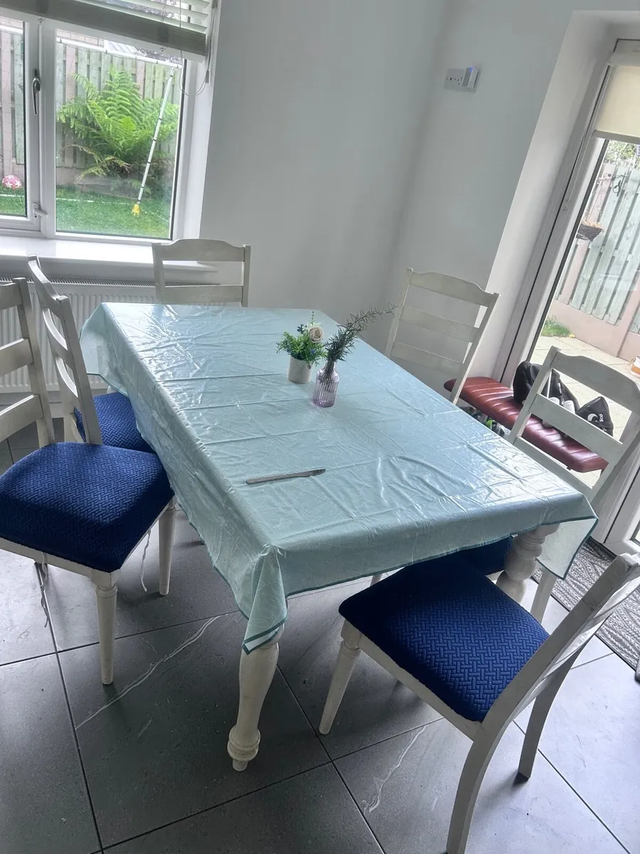 Free dining table good condition - Image 2