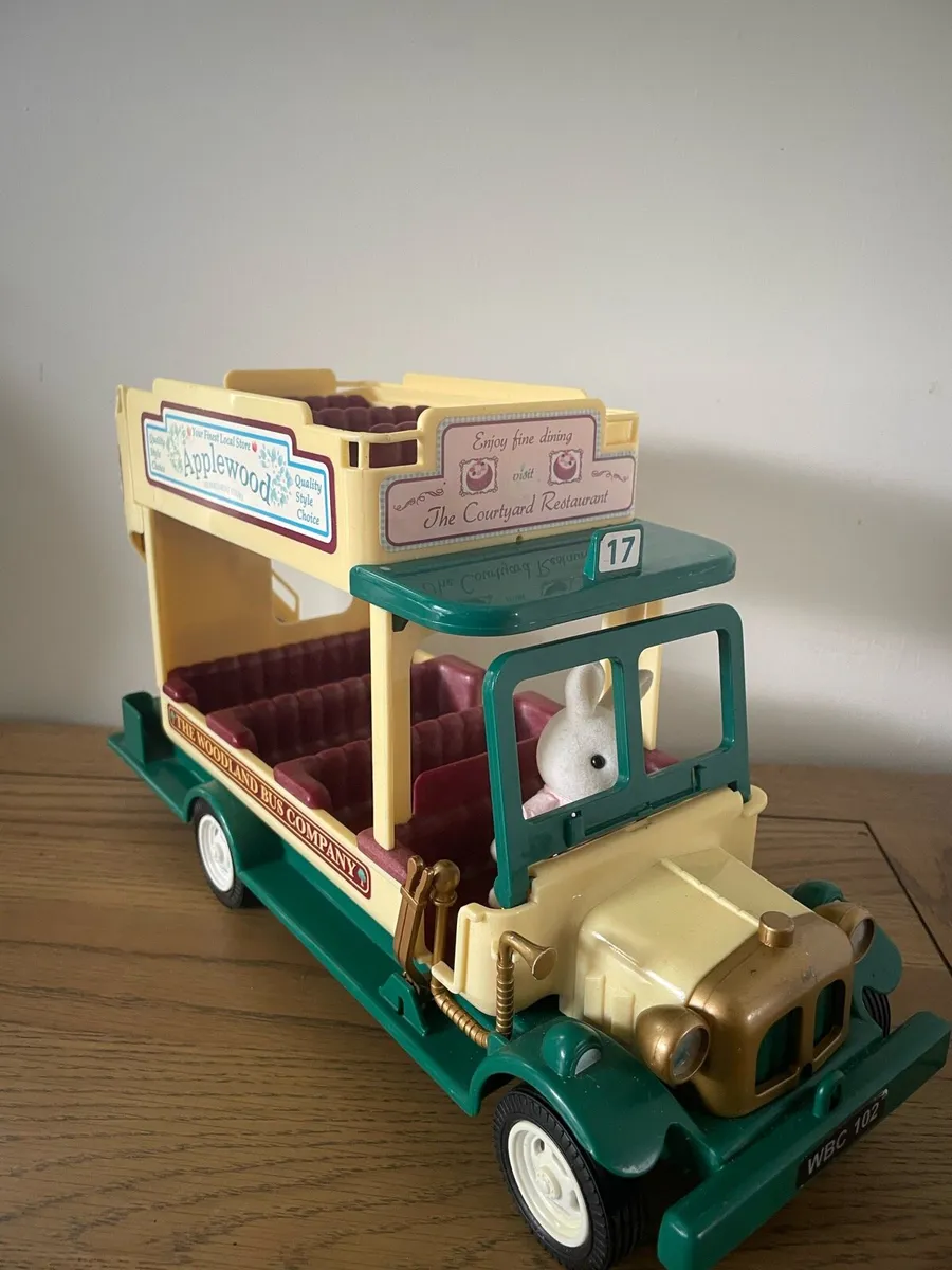 Sylvanian Family Set - Image 3