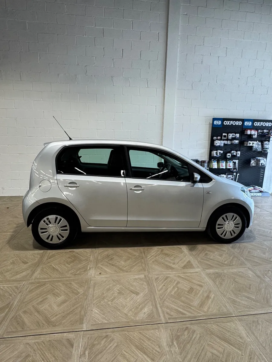 Volkswagen up! 2012 - showroom condition - Image 2