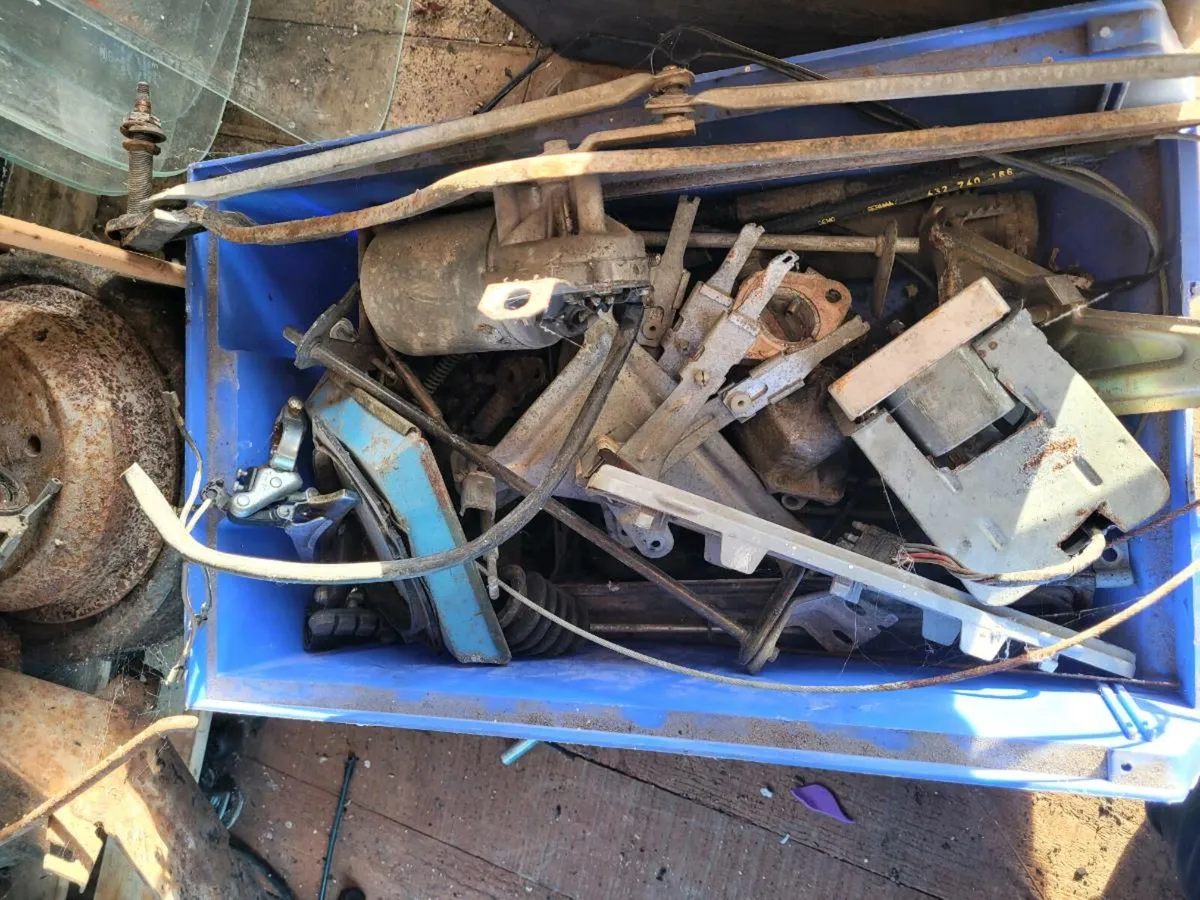 Vw baywindow parts - Image 4
