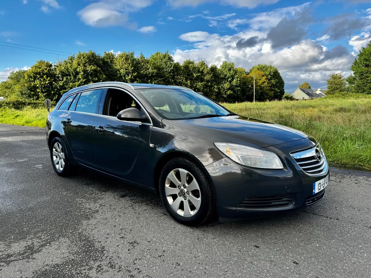 Insignia 2.0D 6Spd Estate 2013 *NCT Today & Tax* - Image 3