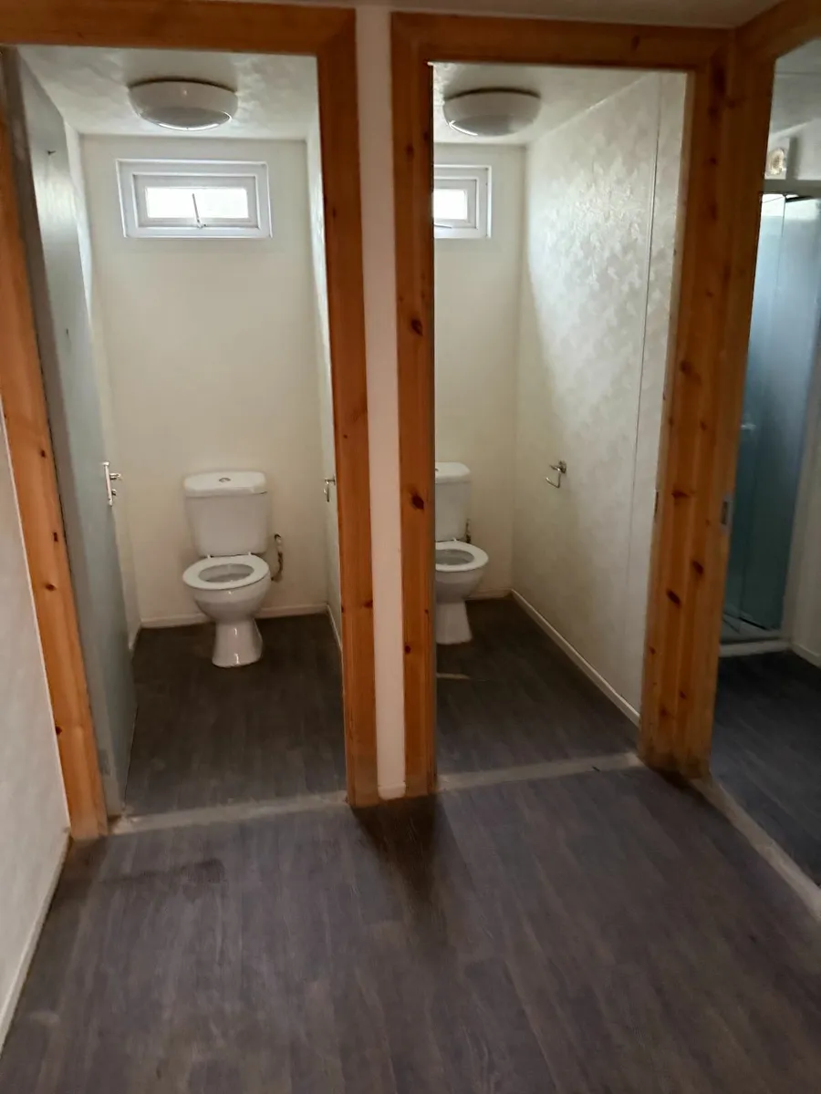 40ft Anti-Vandal Site Container with Toilet Block - Image 3
