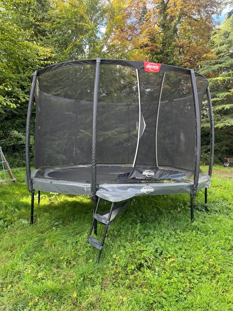 Berg Trampoline - Image 2