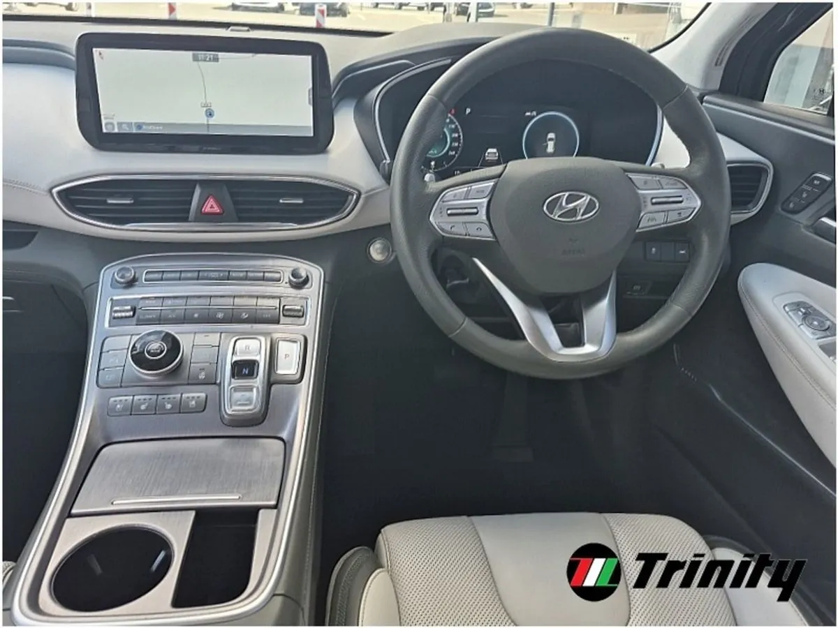 Hyundai Santa Fe Huge Spec Executive Plus 2.2 Crd - Image 2