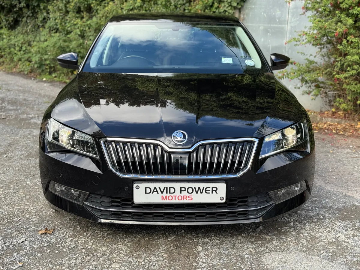 Skoda Superb 162 87kms!!! - Image 2
