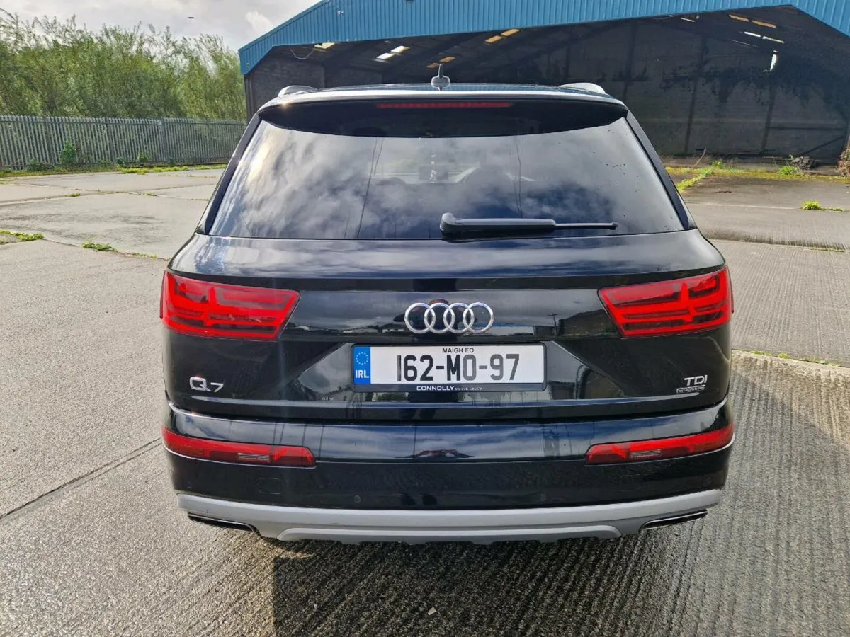 Audi Q7 Quattro 7 Seats - Image 4