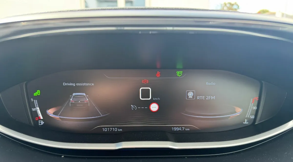 Peugeot 5008 2018 - Image 4