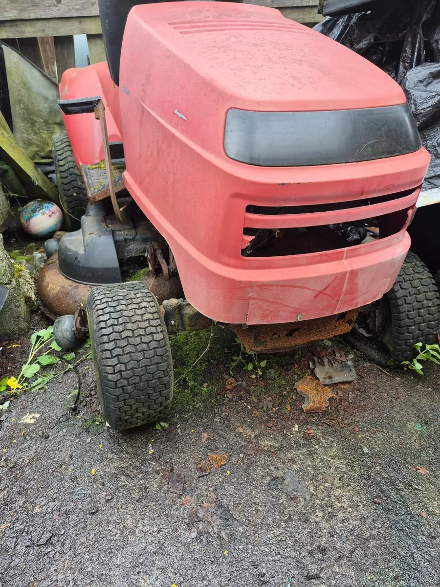 Honda lawnmower - Image 4